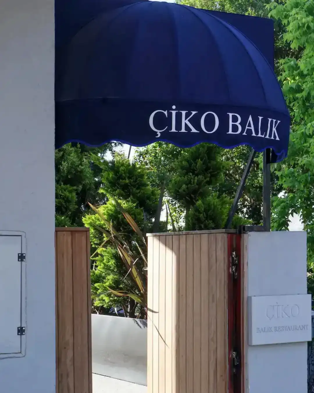 Çiko Balık Beykoz alkolsüz balık restoranı giriş alanı